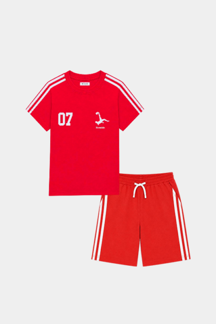 Ronaldo Red Sports T-Shirt & Shorts Set – Style Meets Action!
